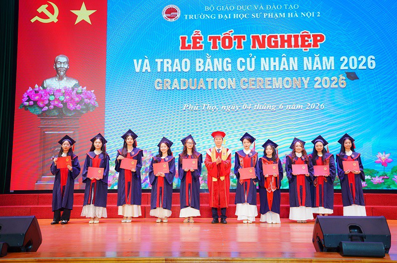 Trường ĐHSP Hà Nội 2 tổ chức Lễ tốt nghiệp và trao bằng cử nhân năm 2026